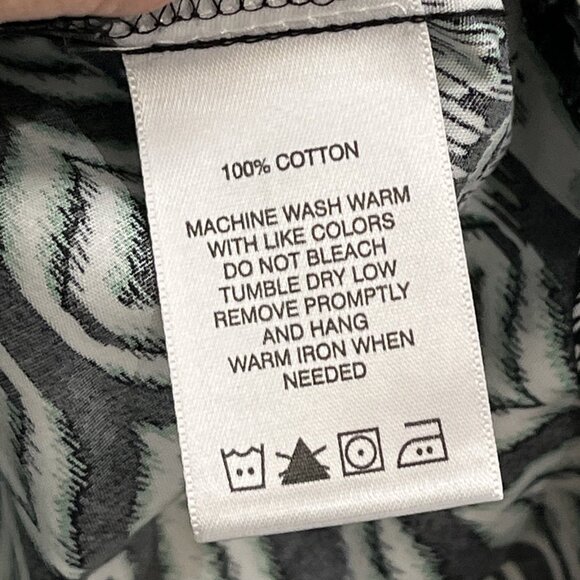 Foxcroft Shirt Womens M Black Mixed Print Non Iron Button Down Career Office - Picture 6 of 8